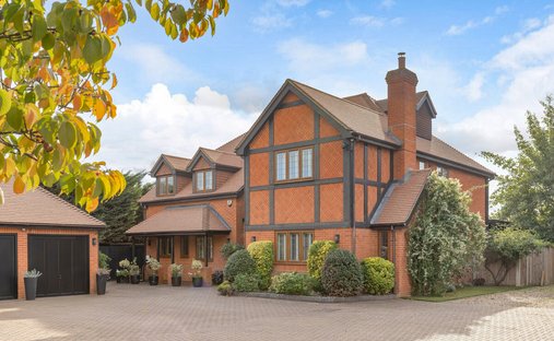 House in Sunbury, England 1