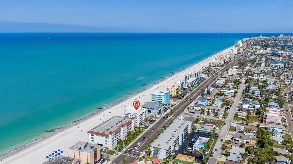 Condominio a Madeira Beach, Florida, Stati Uniti 3 - 19082370