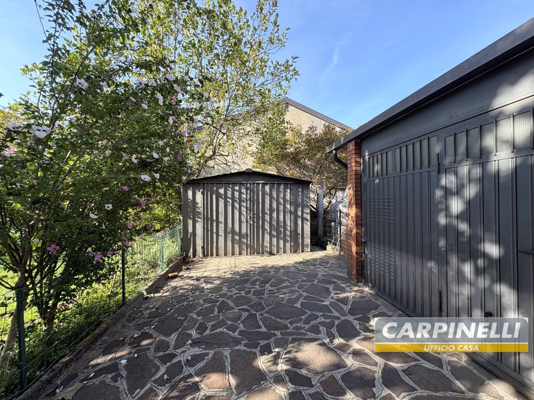 House in Centro, Desio, Lombardy 4 - 19076124