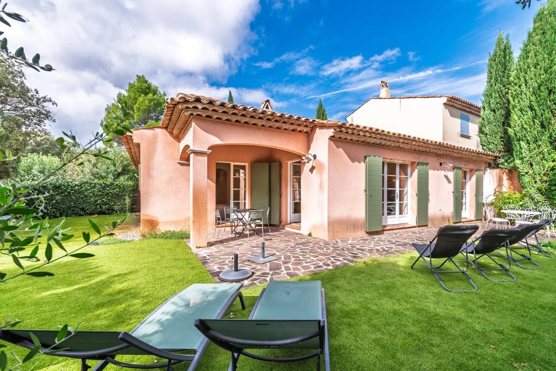 House in La Motte, Provence-Alpes-Côte d'Azur, France 3 - 19081421