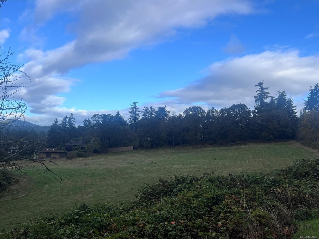 Terreno en Saanich, Columbia Británica, Canadá 2 - 19081406