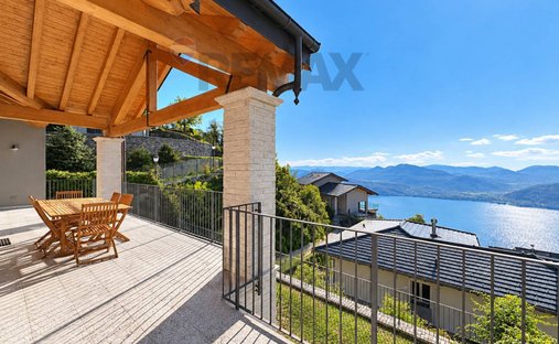 Villa in Trarego Viggiona, Piedmont, Italy 1