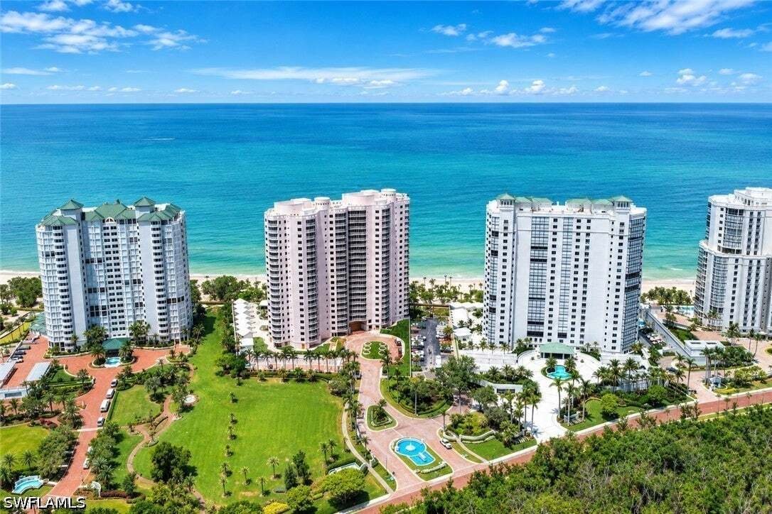 Condo in Naples, Florida, United States 1 - 19078765