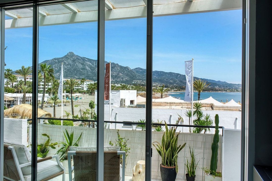 Wohnung in Puerto Banús, Marbella, Spanien 5 - 19079131