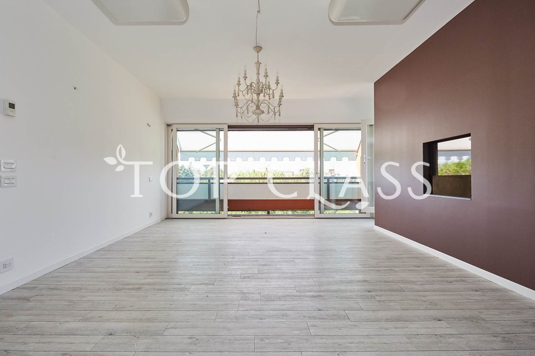 Apartamento en Basiglio, Lombardía, Italia 2 - 19077086
