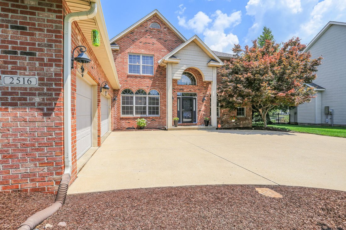 House in Champaign, Illinois, United States 4 - 19079677