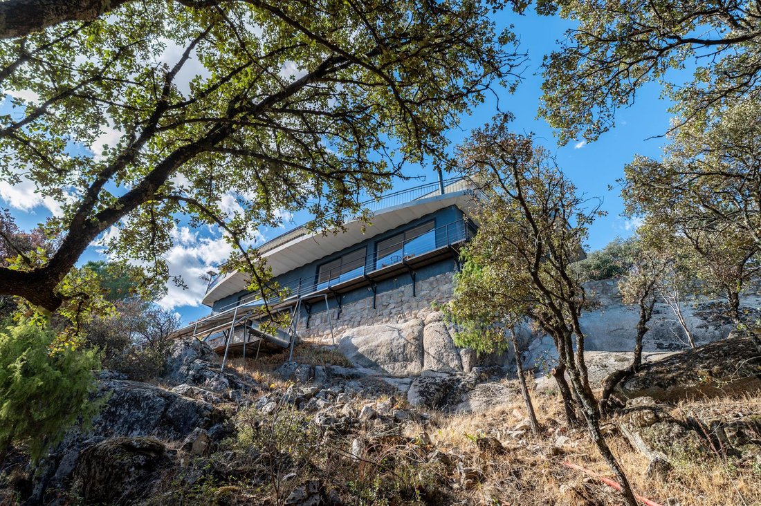 Villa in Hoyo de Manzanares, Comunidad de Madrid, Spain 1 - 19079169