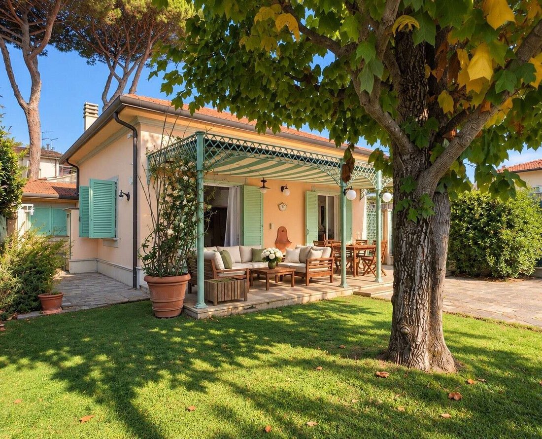 Villa à Pietrasanta, Toscane, Italie 3 - 19080944