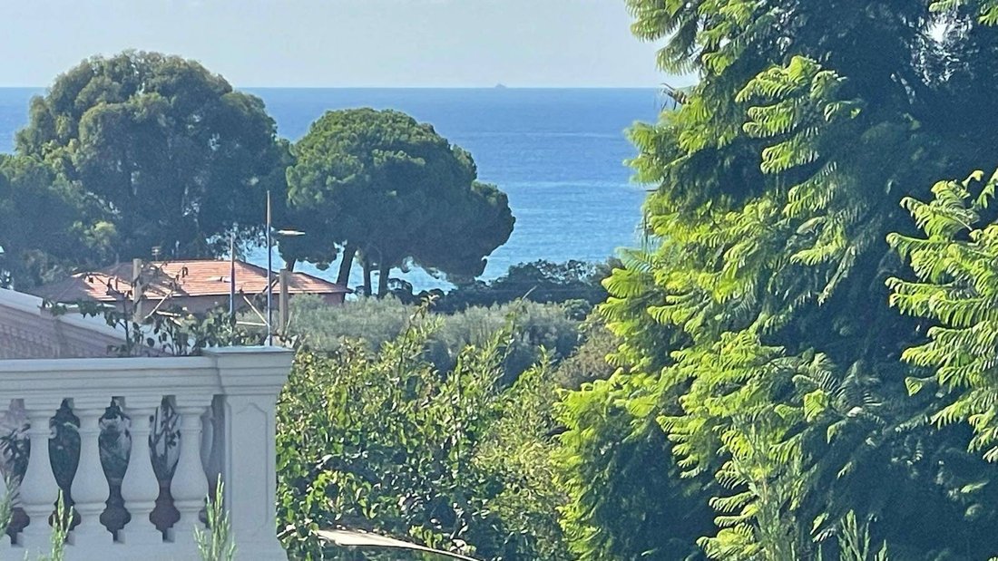 Apartamento en Latte-Ville, Ventimiglia, Liguria 1 - 15118527