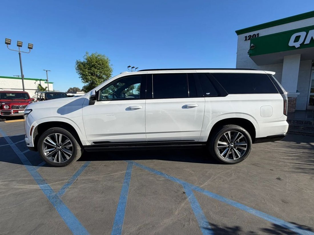 Suv in Ontario, CA, United States 5 - 19081631