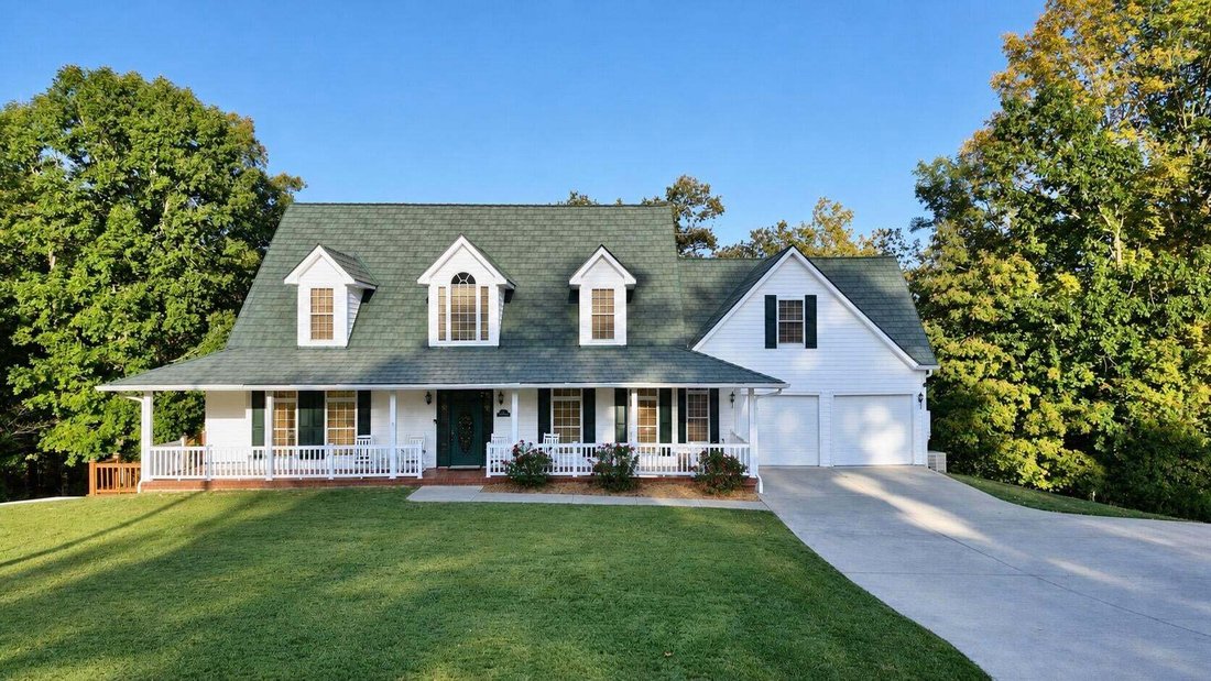 House in Jamestown, Kentucky, United States 1 - 19080661