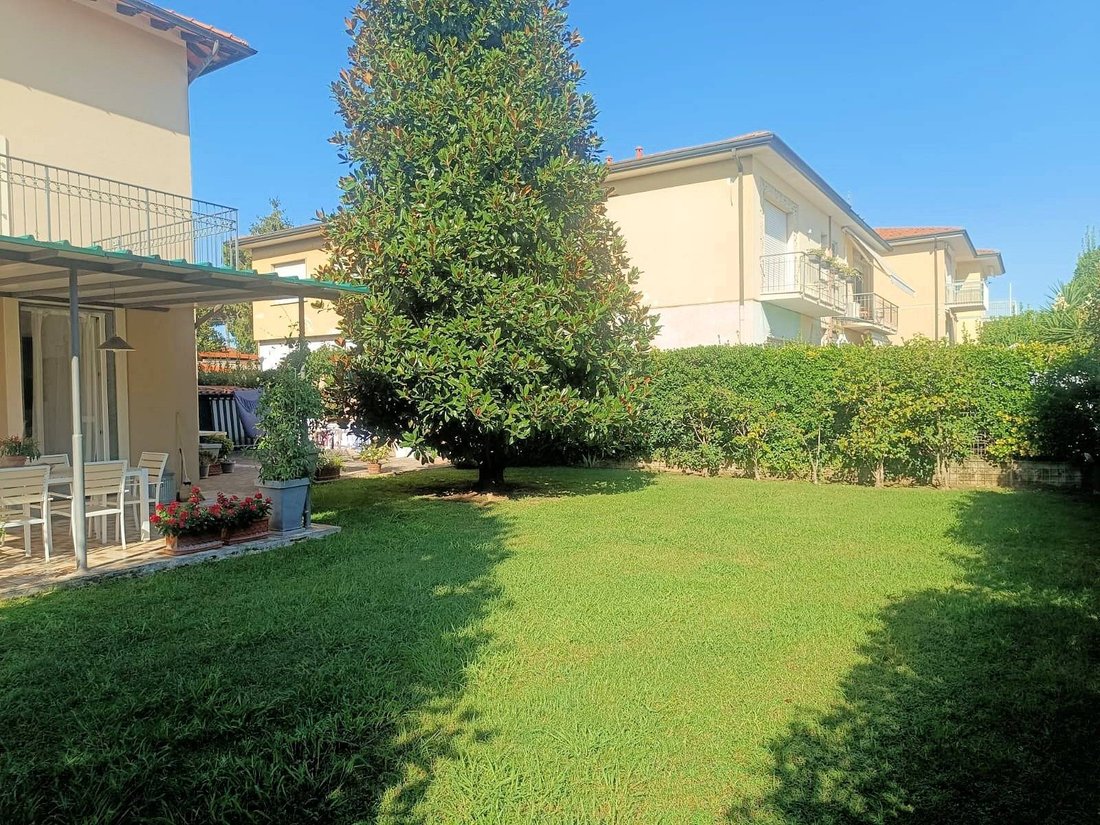 Villa en Lido di Camaiore, Camaiore, Toscana 2 - 19076232