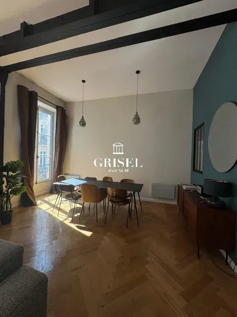 Apartment in Hôtel de Ville-Quinconce-Saint Seurin-Fondaudège, Bordeaux, France 2 - 19083866