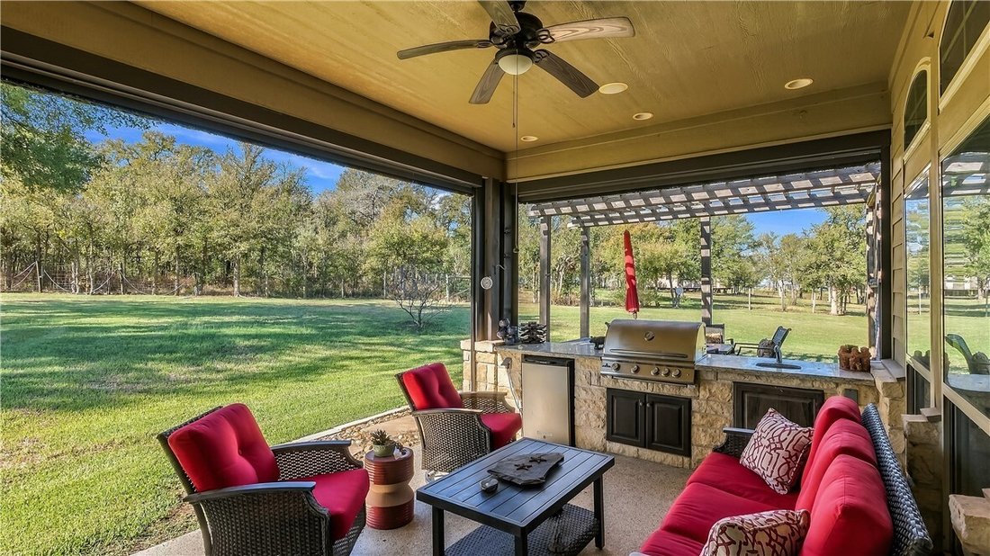 House in Bryan, Texas, United States 3 - 19076068