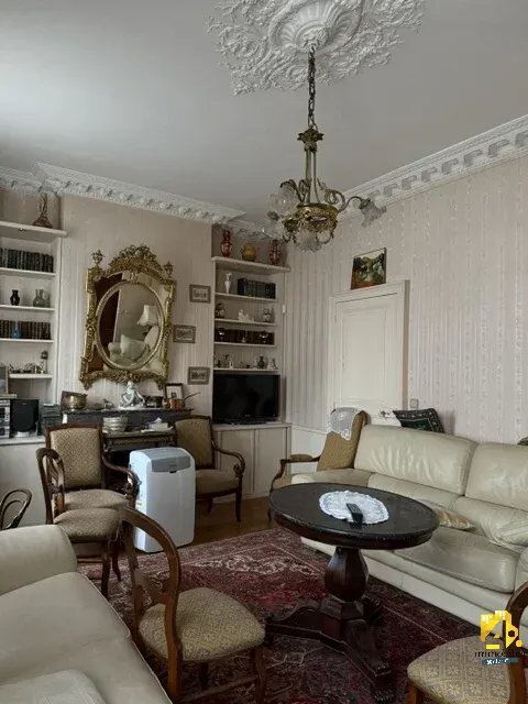 Villa in Est, Margny-les-Compiegne, Frankreich 5 - 16741803