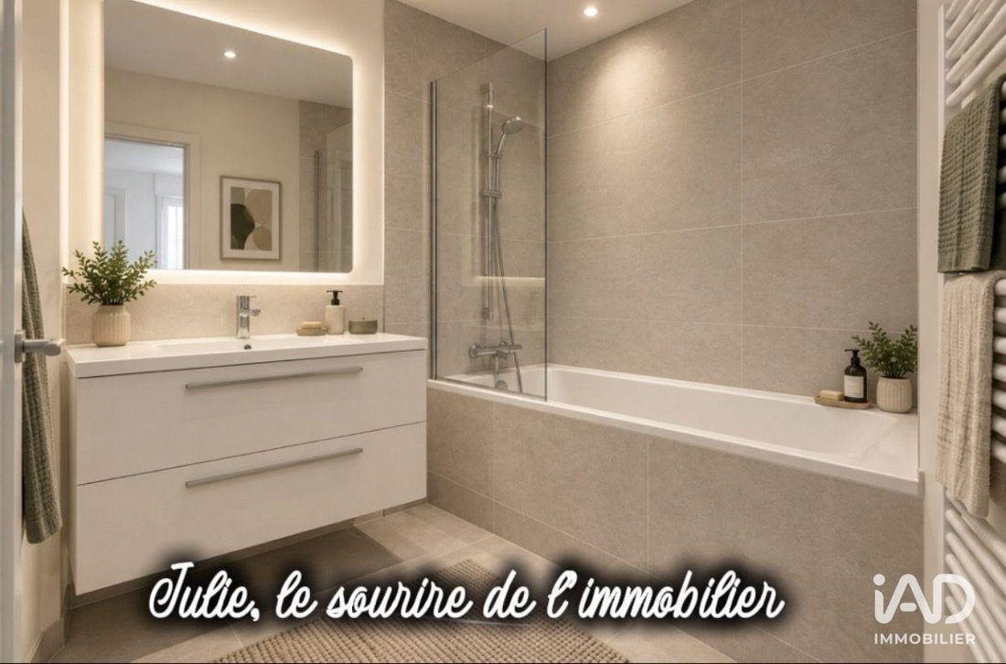 Apartment in Montrouge, Ile-de-France, France 1 - 19078323