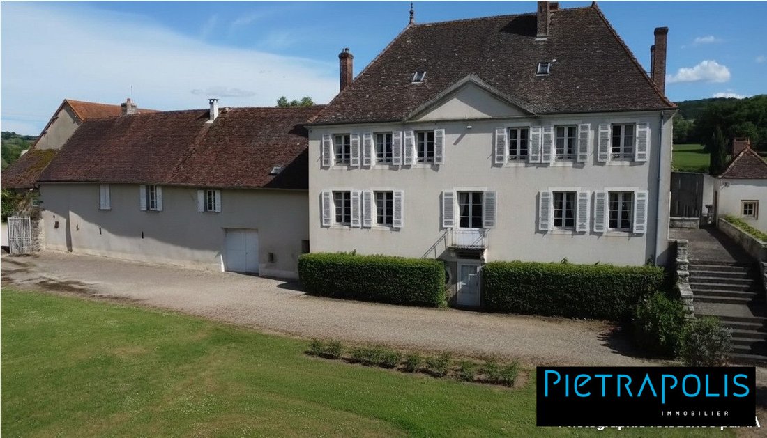 Maison à Saint-Bérain-sur-Dheune, Bourgogne-Franche-Comté, France 1 - 19085490