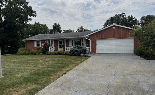Haus in West Jefferson, Ohio, Vereinigte Staaten 1