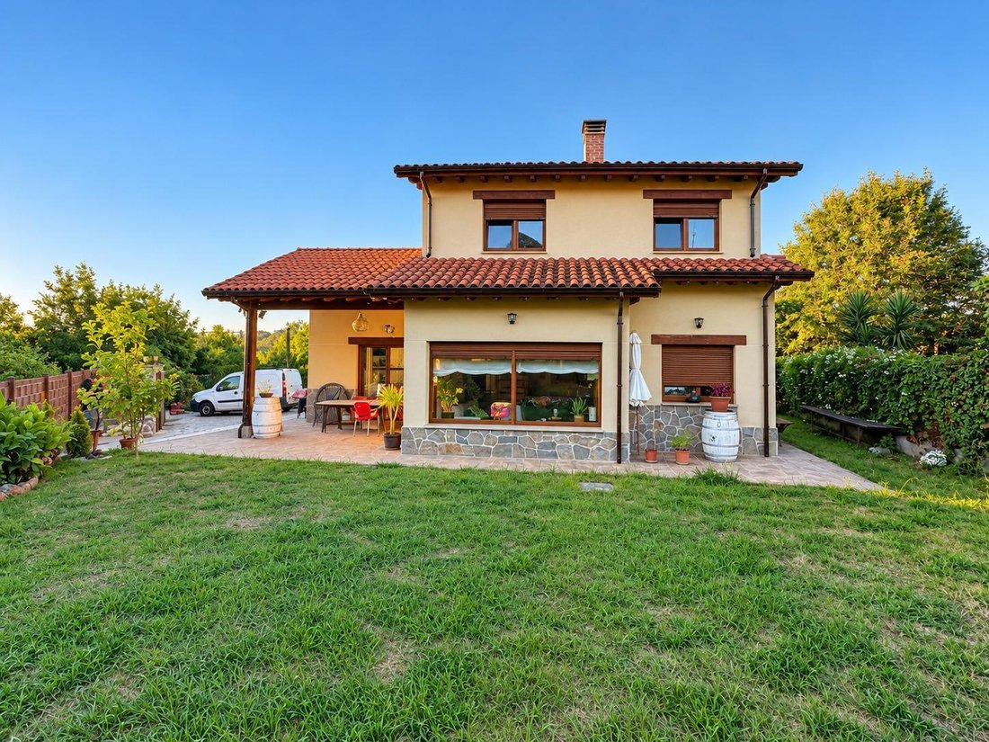 Villa en Llanes, Principado de Asturias, España 1 - 19077029