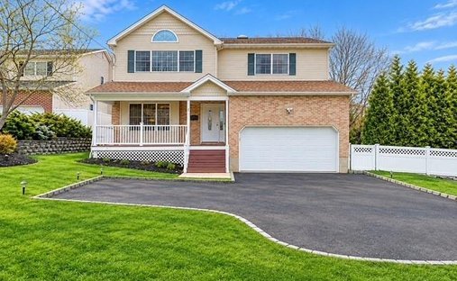 Maison à Old Bethpage, État de New York, États-Unis 1
