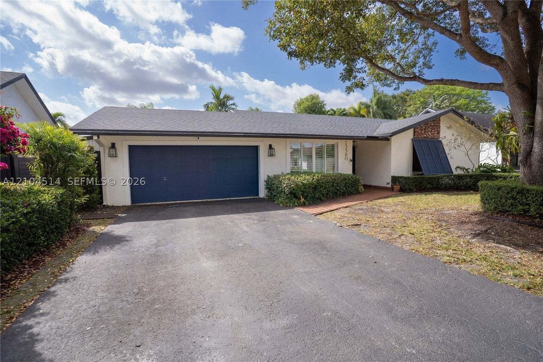 House in West Miami, Florida, United States 2 - 19080894