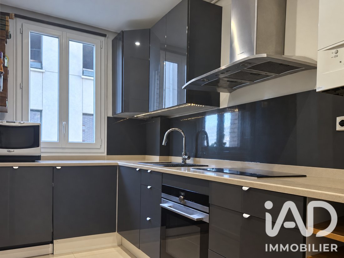 Apartment in Montrouge, Ile-de-France, France 4 - 19078309