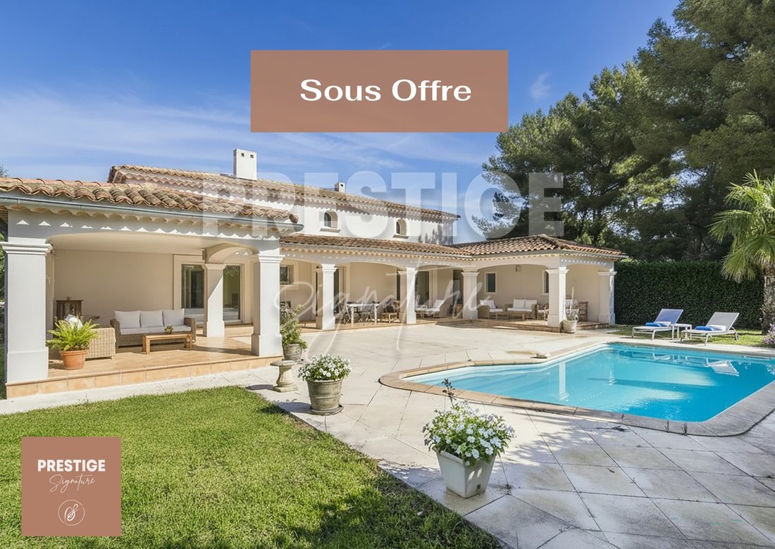 Villa à Nord, Sanary-sur-Mer, France 1 - 18765414