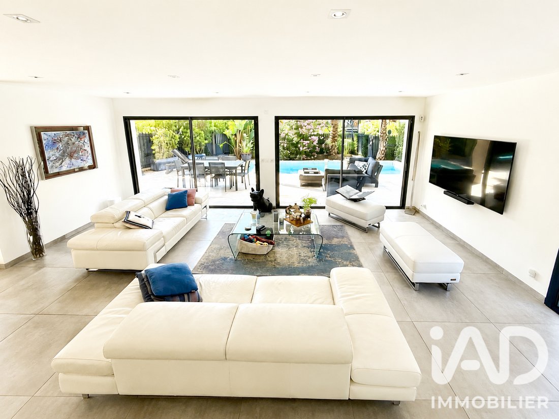 Casa en Sanary-sur-Mer, Provenza-Alpes-Costa Azul, Francia 3 - 19078385