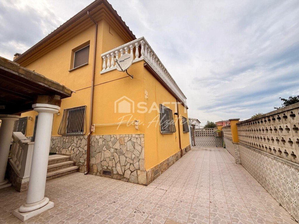 House in Castello d'Empuries, Catalonia, Spain 4 - 19077424