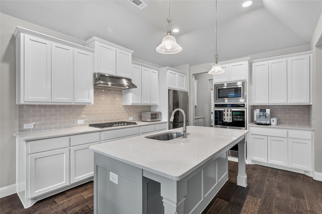 House in Frisco, Texas, United States 3 - 19080127