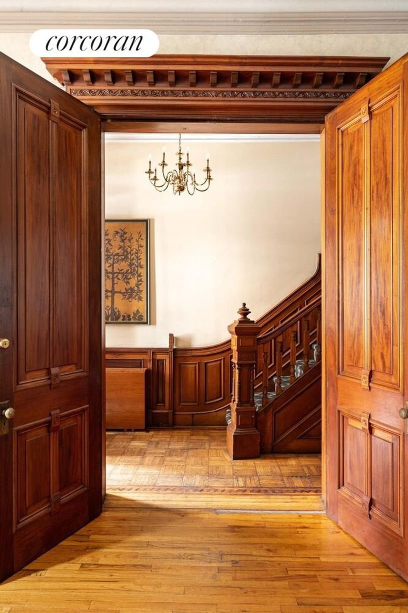House in New York, New York, United States 2 - 19080293