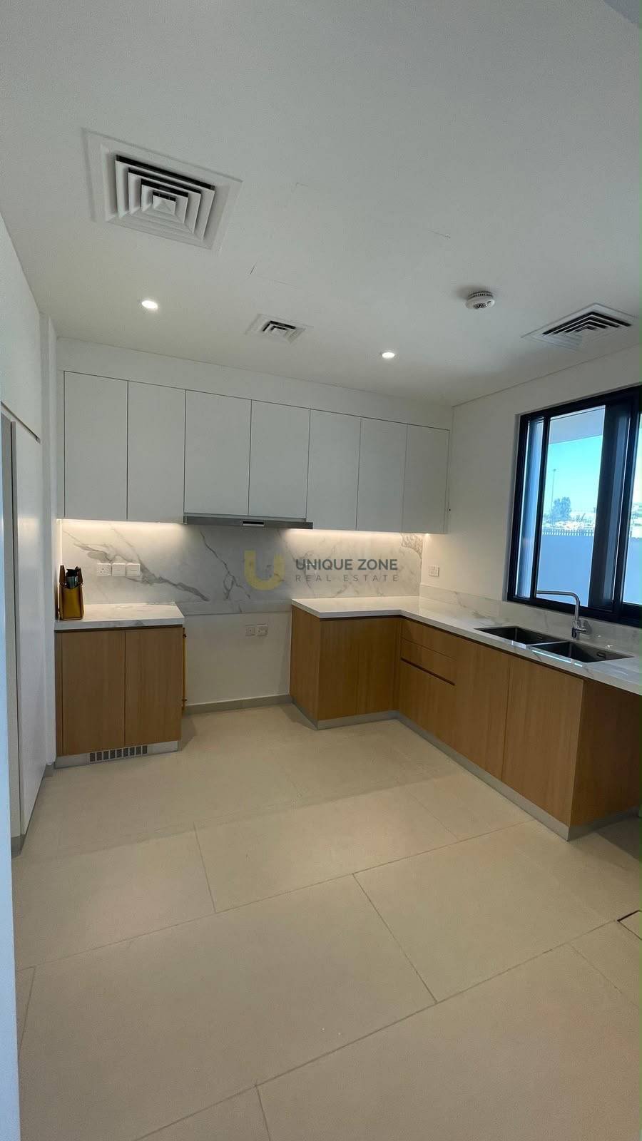 Villa in Jebel Ali Dorf, Dubai, Vereinigte Arabische Emirate 2 - 19079160
