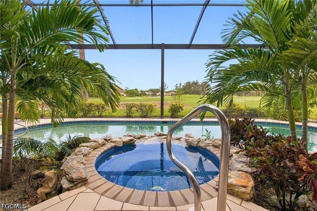 House in Fort Myers, Florida, United States 3 - 19085702