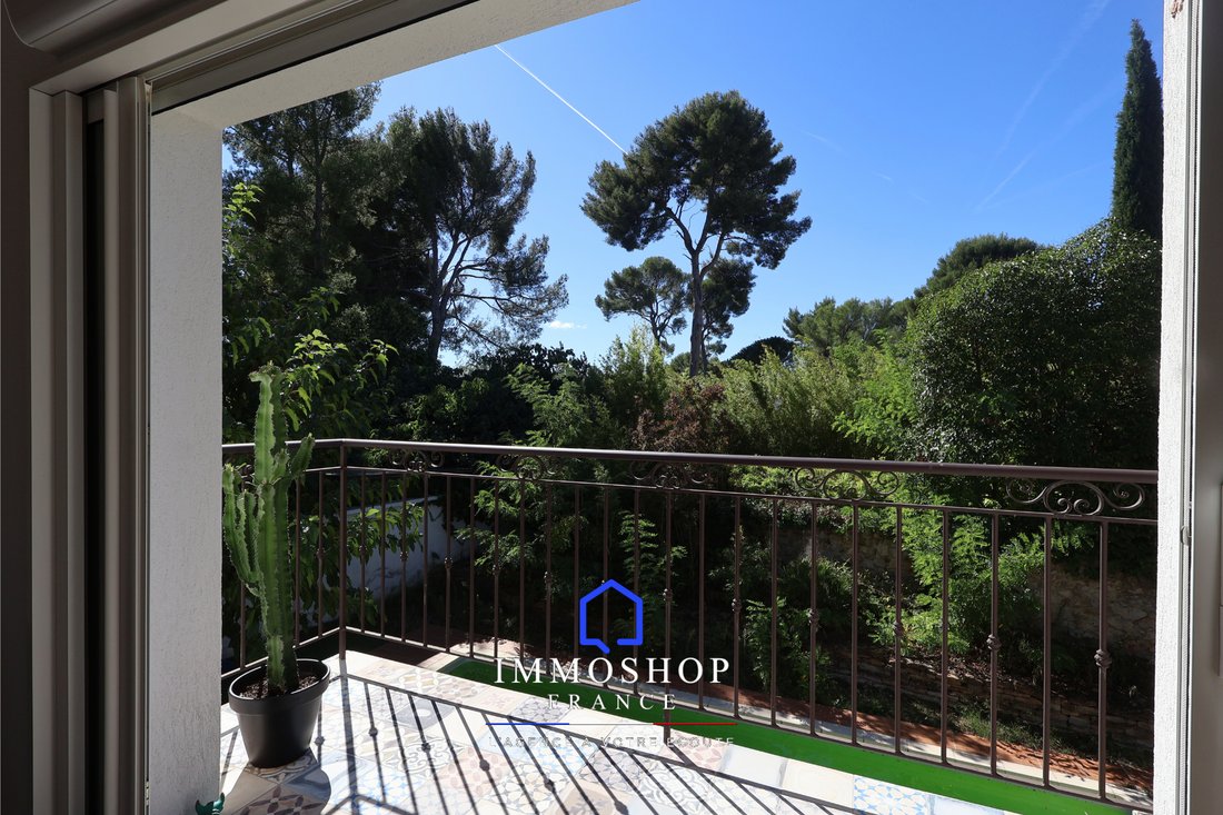 House in La Fourragère, Marseille, Provence-Alpes-Côte d'Azur 2 - 19084627