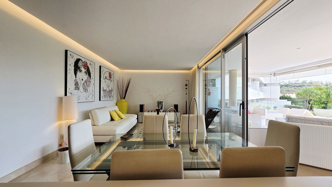 Apartment in Benahavis, Andalusia, Spain 5 - 19079465