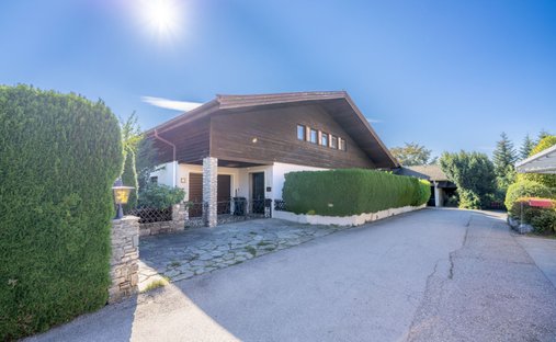 Haus in Neumarkt am Wallersee, Salzburg, Österreich 1