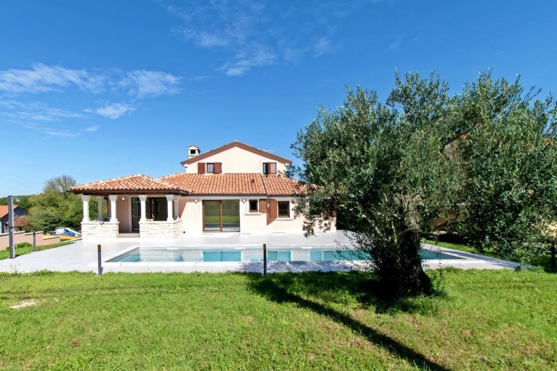 Villa en Vrsar, Istria, Croacia 1 - 19084753