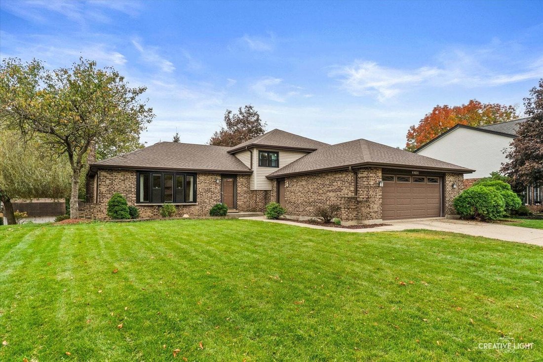 House in Darien, Illinois, United States 2 - 19082779