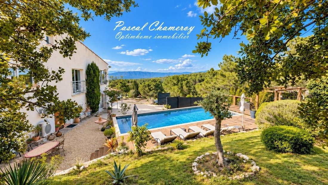 House in Vernègues, Provence-Alpes-Côte d'Azur, France 1 - 19079386