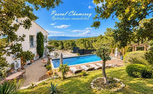 Casa en Vernègues, Provenza-Alpes-Costa Azul, Francia 1