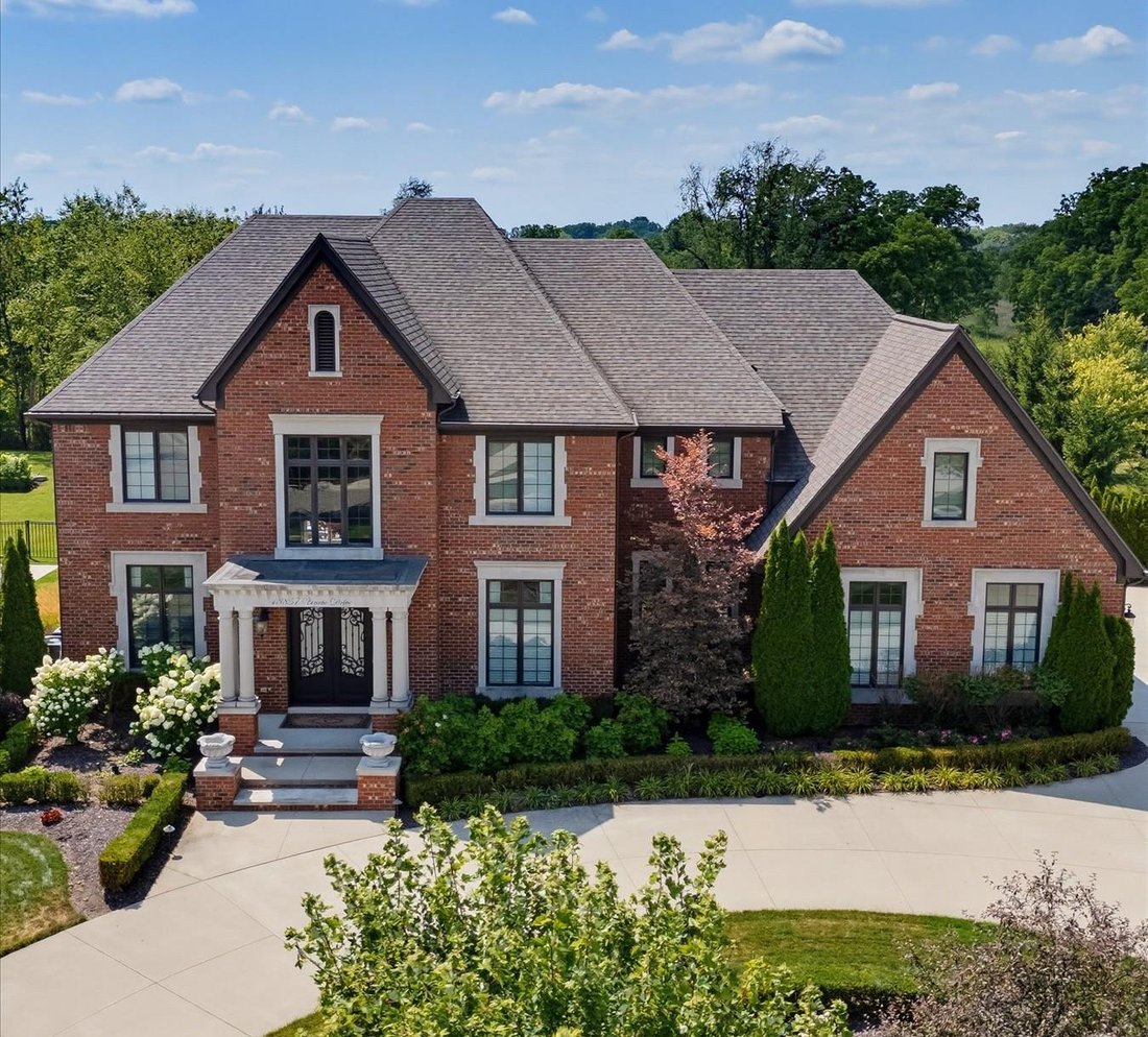 House in Novi, Michigan, United States 2 - 19076338