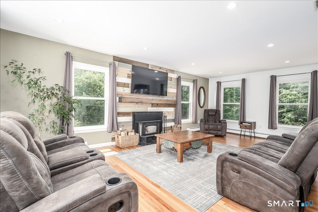 House in Brookfield, Connecticut, United States 1 - 19077122
