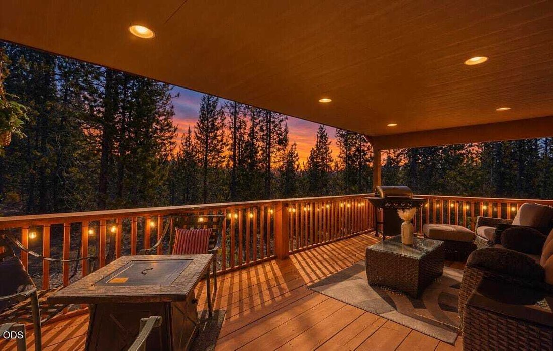 House in Crescent Lake, Oregon, United States 2 - 19083755