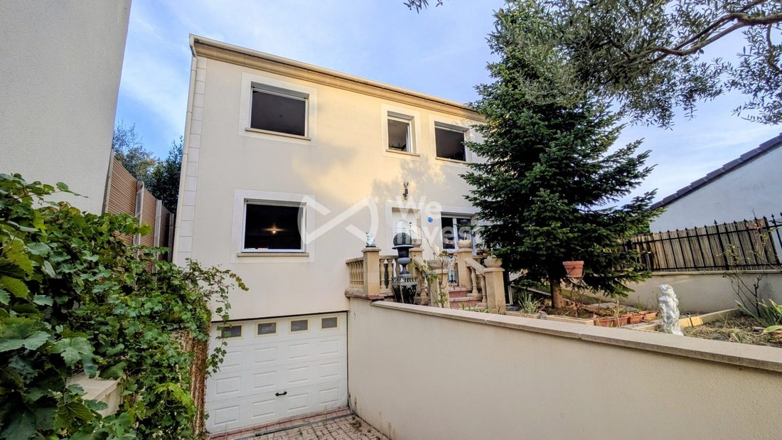 Maison à Centre Ville, Houilles, France 2 - 19076704