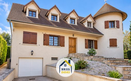 Casa en Briis-sous-Forges, Isla de Francia, Francia 1