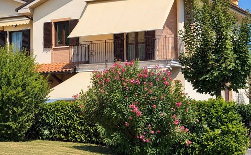 Villa en Comunanza, Marcas, Italia 1