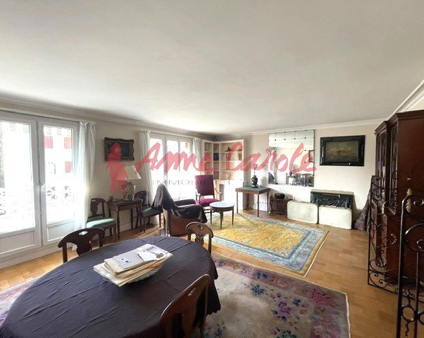 Apartment in Fontenay-sous-Bois, Ile-de-France, France 4 - 19081354