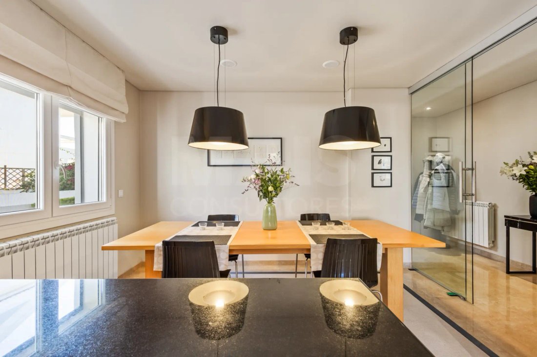 Villa in Ferrel, Leiria District, Portugal 1 - 19077277