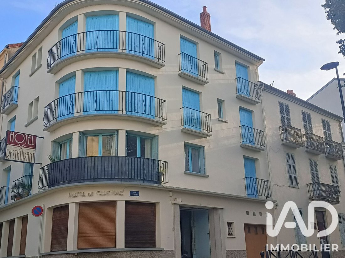 Marche, Vichy, France 1 - 19078376