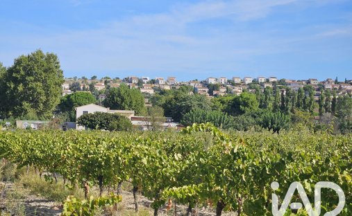 House in Exterieurs-Baisses-Sibourg, Lancon-Provence, France 1